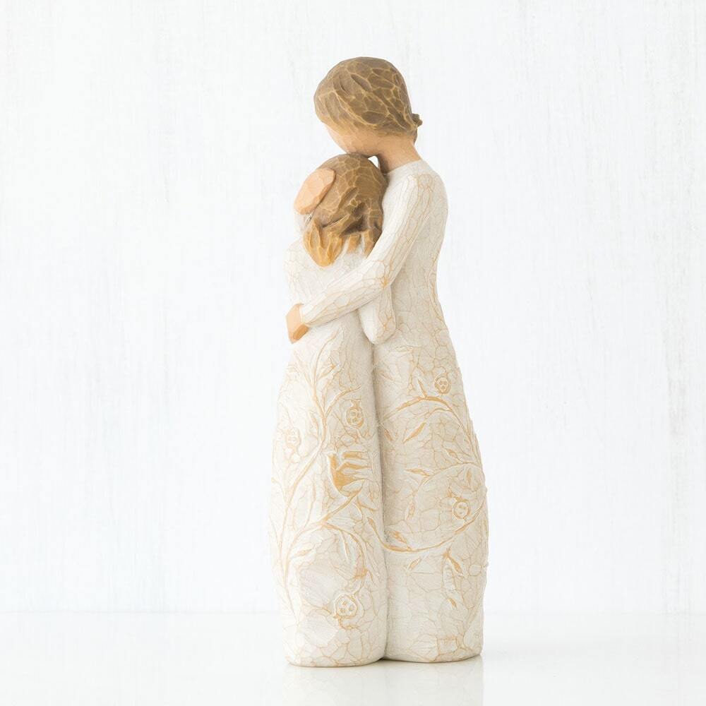 Willow Tree – Close To Me Figurine by Susan Lordi