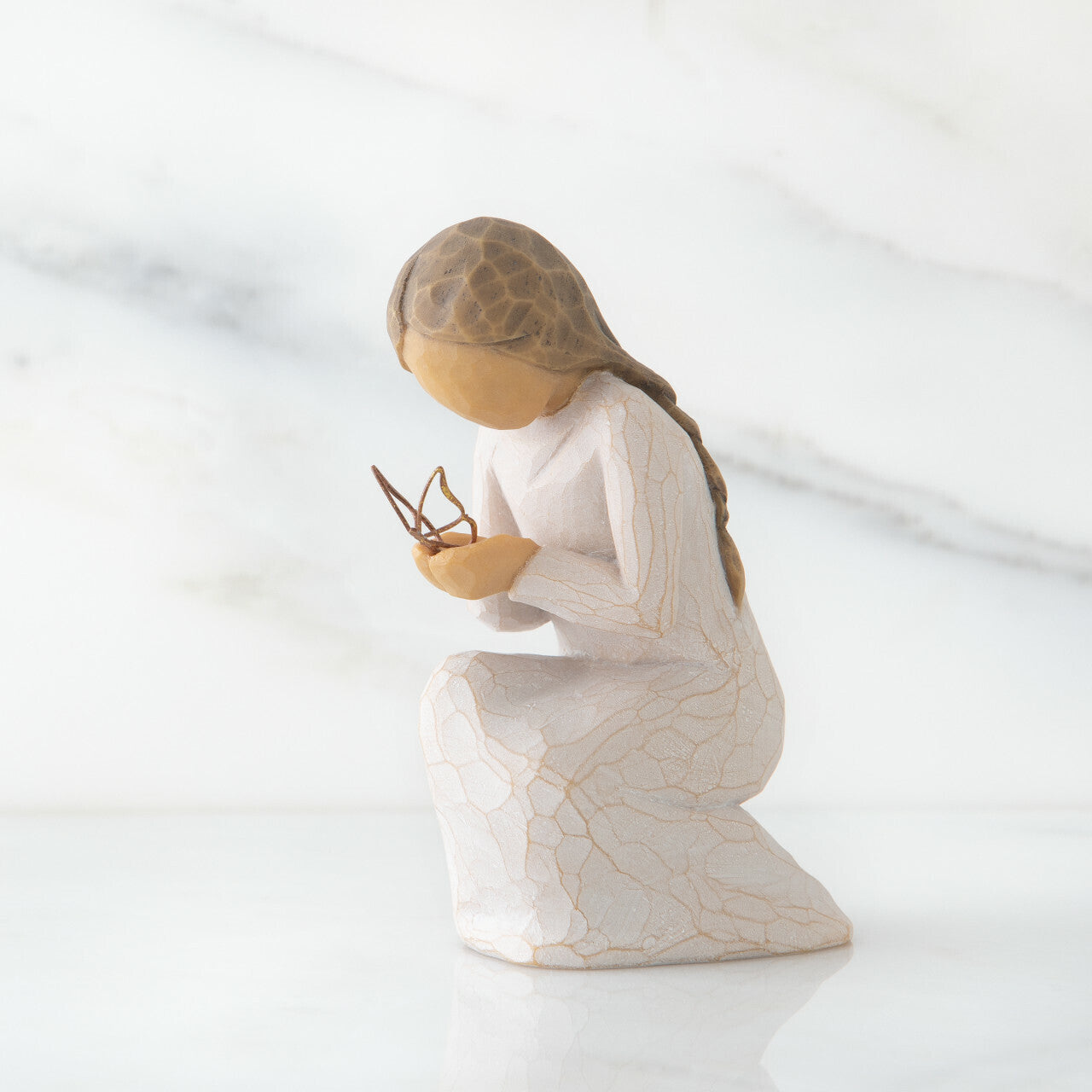 Willow Tree – Quietly Figurine by Susan Lordi